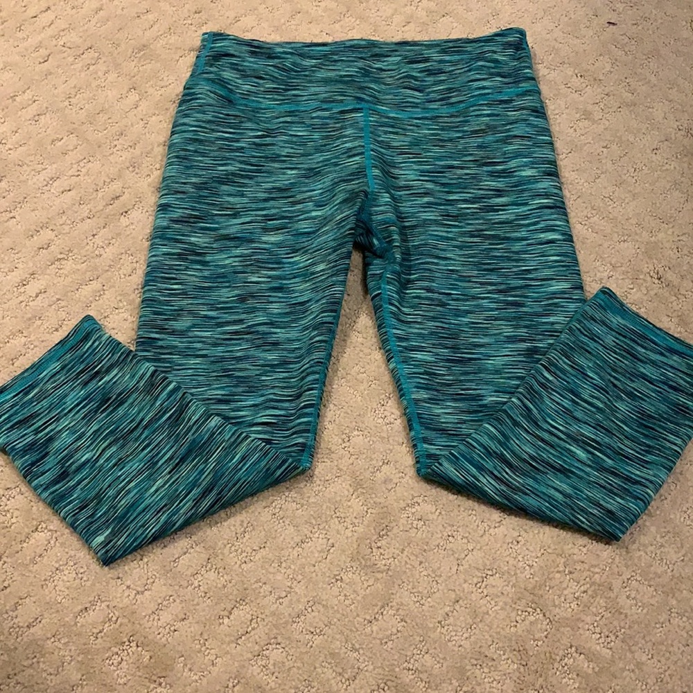 Fabletics leggings - Picture 2 of 5